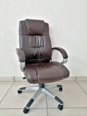 Кресло Barneo K-6 для руководителя (коричневая экокожа) в Кудымкаре - kudymkar.ok-mebel.com | фото