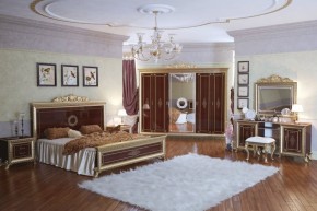 Спальный гарнитур Версаль (модульная) в Кудымкаре - kudymkar.ok-mebel.com | фото